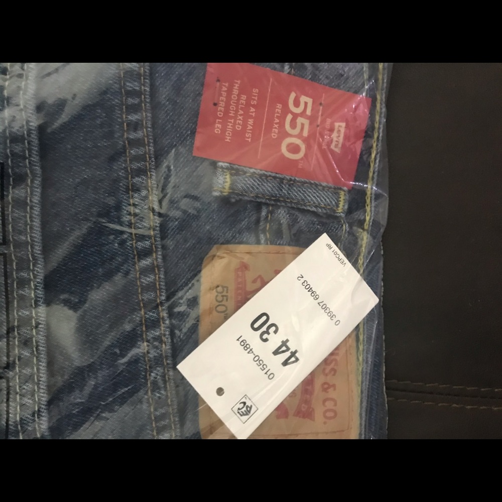 💐Men Levi’s - Picture 2 of 3
